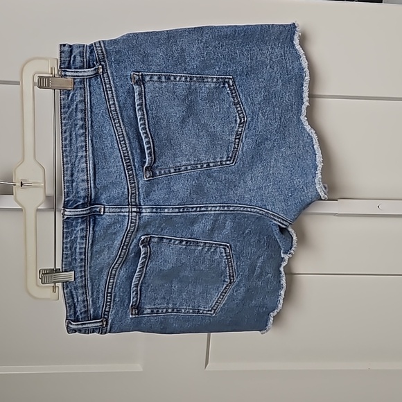 Wild Fable size 16 denim shorts - Picture 3 of 3